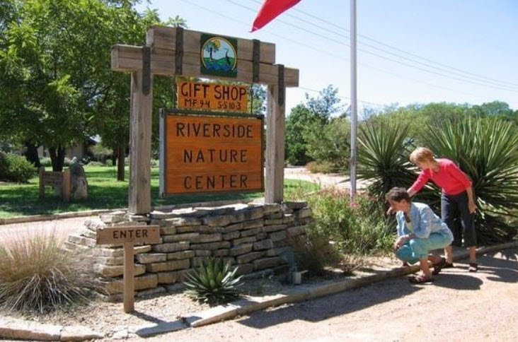 Riverside Nature Center, United States